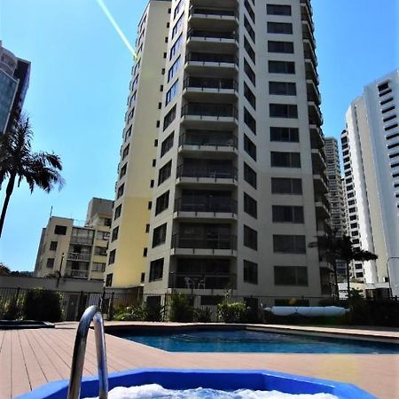 Surfers Holiday Apartments Гоулд Коуст Екстериор снимка
