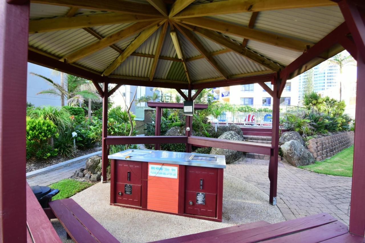 Surfers Holiday Apartments Гоулд Коуст Екстериор снимка