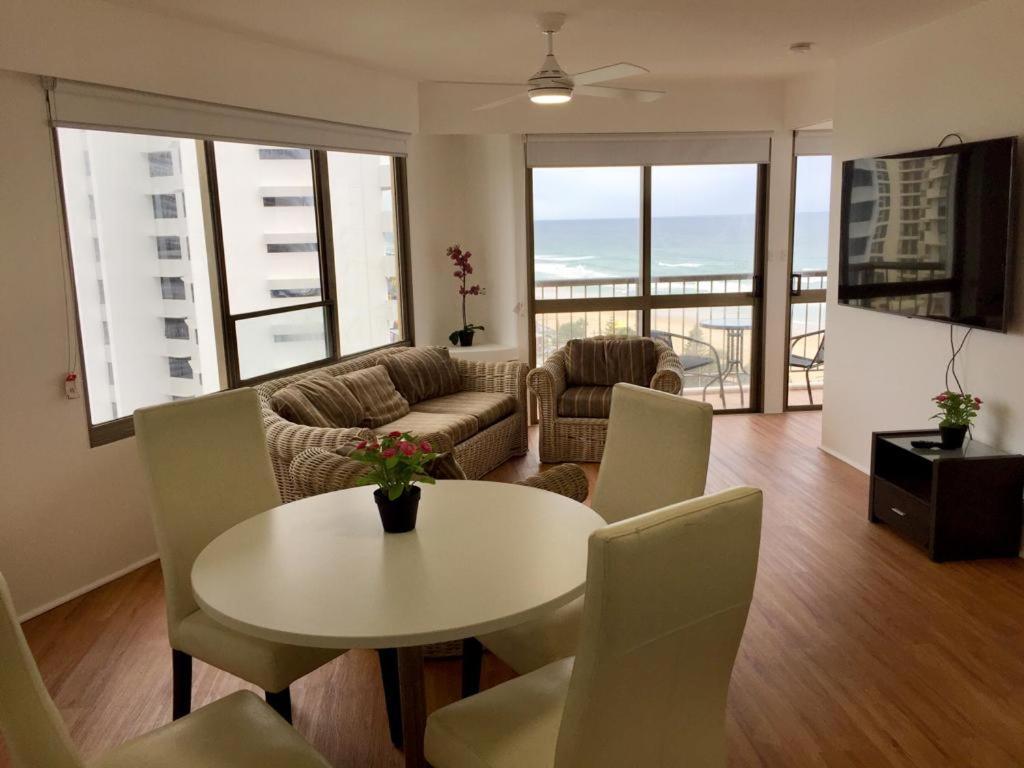 Surfers Holiday Apartments Гоулд Коуст Екстериор снимка