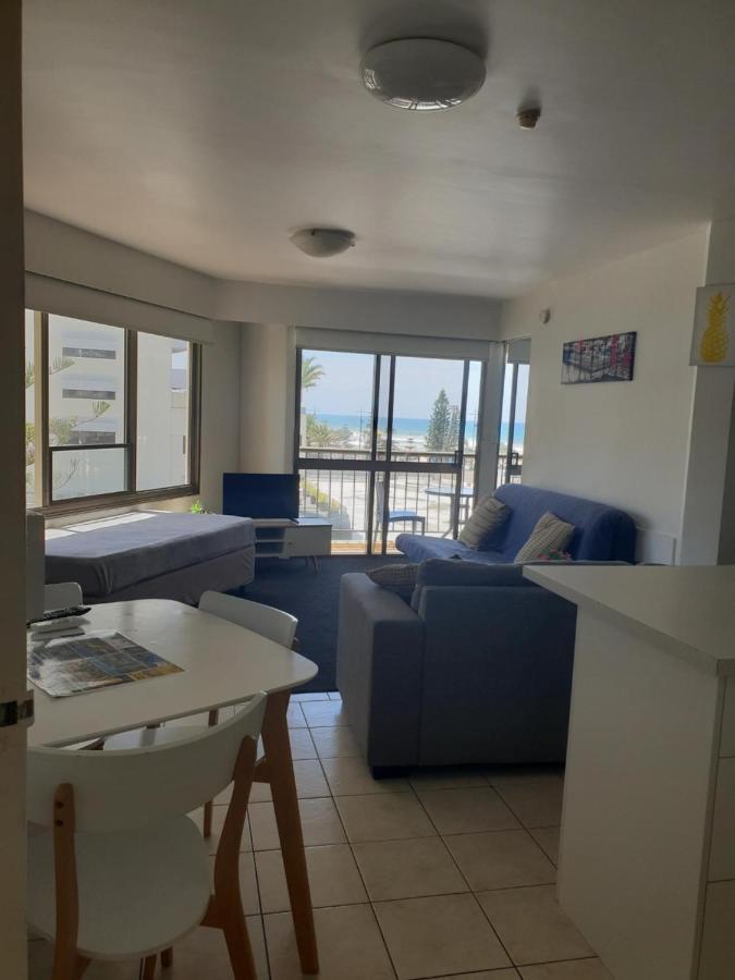 Surfers Holiday Apartments Гоулд Коуст Екстериор снимка
