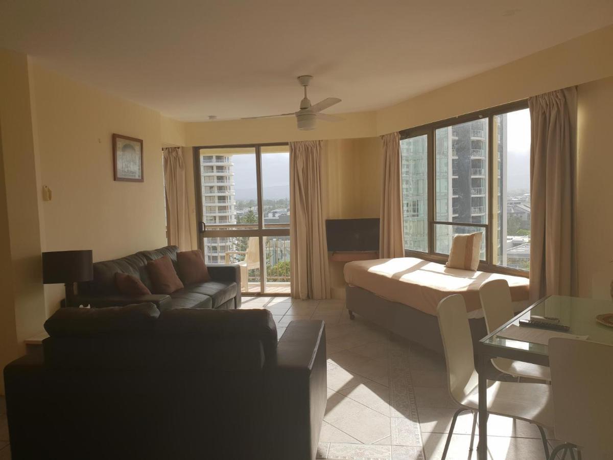 Surfers Holiday Apartments Гоулд Коуст Екстериор снимка