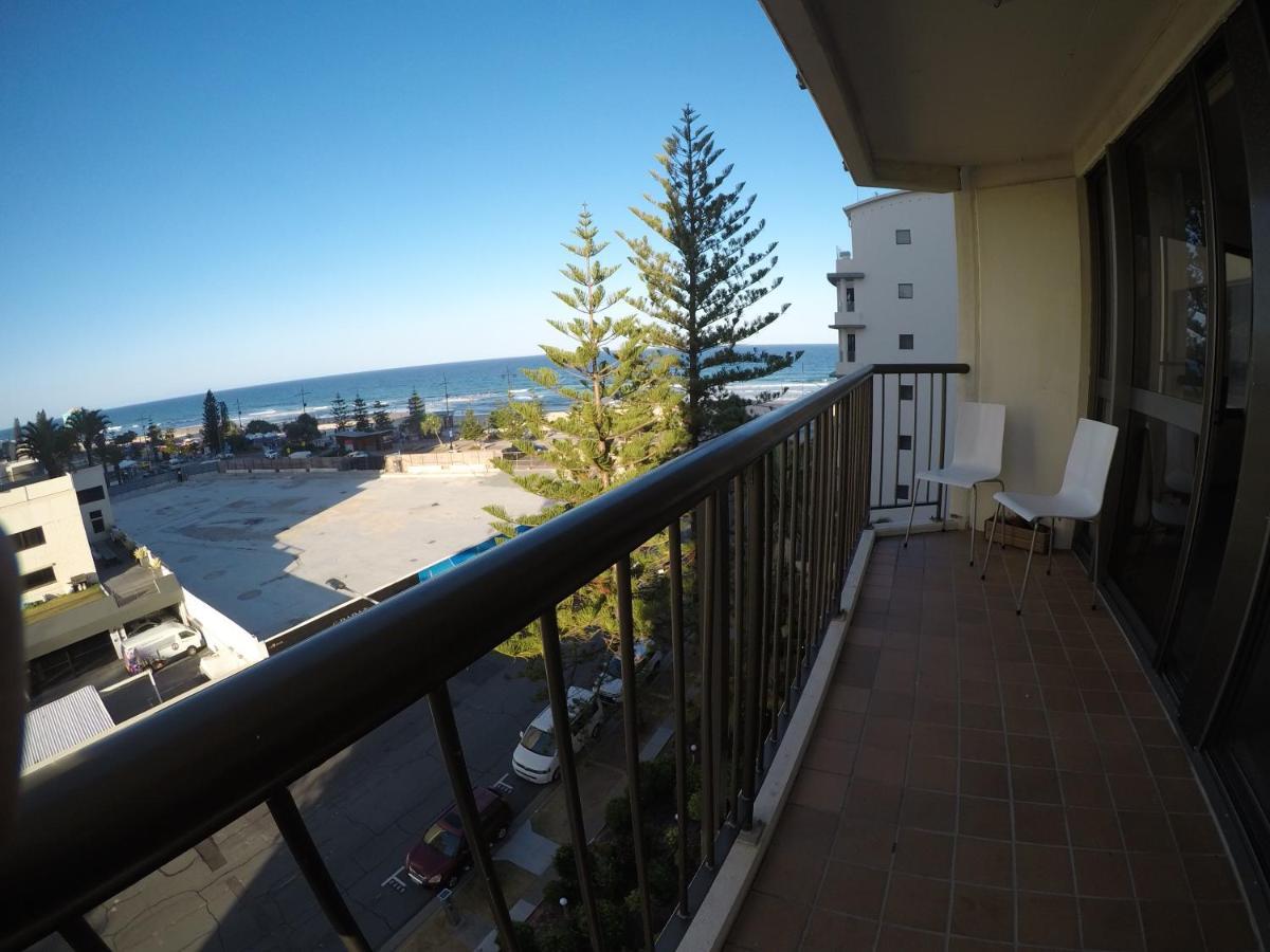 Surfers Holiday Apartments Гоулд Коуст Екстериор снимка